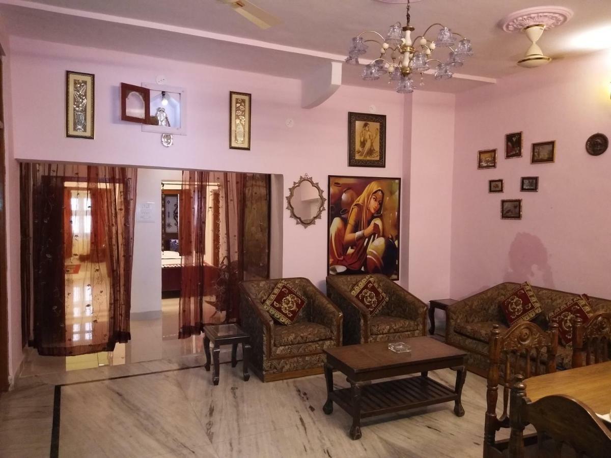Rajputana Guest House, Jaipur Exterior photo